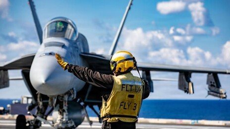 美, 이란전쟁에 하루 1조3000억원 쓴다…전투기 뜨면 443억