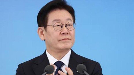 美 외교지 “李 높은 지지율, 일관된 정책·실용주의 외교·파격적 소통 결과”