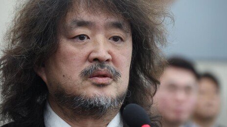 “김어준은 ‘반명수괴’”…시민단체, ‘재명이네 마을’서 고발 예고