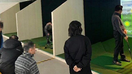 요즘 어르신들 “스크린 파크골프장서 봄세”