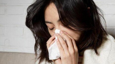 코로나·독감 심하게 앓으면 폐암 위험 ↑… “백신이 보호 효과”