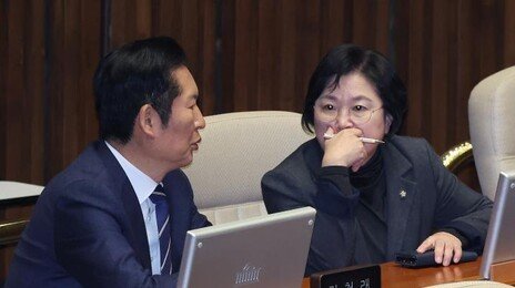 與 “‘공소 취소 거래설’ 주장 장인수 씨 고발…김어준은 해당 안 돼”