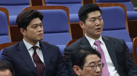 “장동혁 비판자를 선대위장에”…국힘 소장파 ‘리더십 교체’ 목청