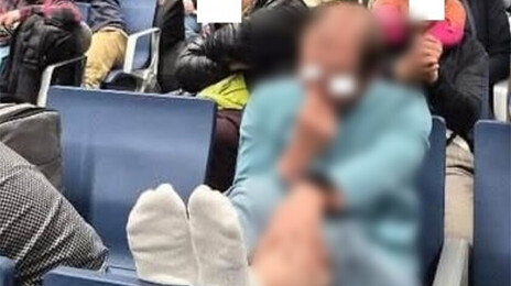 필리핀 공항에 꼴불견 한국인…“항의해도 인상 쓰며 무시”