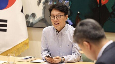 김민석, ‘방미는 차기주자 육성’ 김어준에 “무협소설” 비판