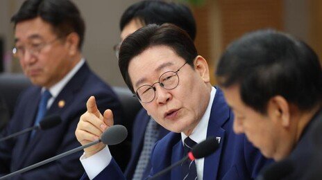 ‘소고기 회식’ 참석률 높단말에…李 “사주라고 해야겠다”
