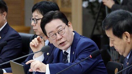 정부, 요일별 車운행 제한 검토 착수… 석유 수출통제도 만지작