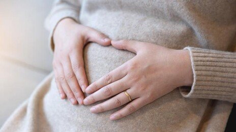 출산전 담배 피웠던 산모… 자녀 자폐위험 29% 높아