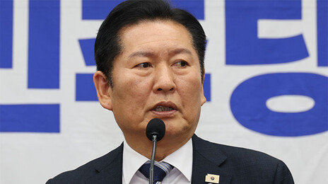 김어준 방송 나간 정청래 “검찰총장? 그냥 공소청장으로 부르면 돼”