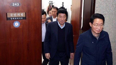 주호영 “호남출신, 대구 만만히 봐” 이정현 “꿩-알 먹고 털도 탐내”