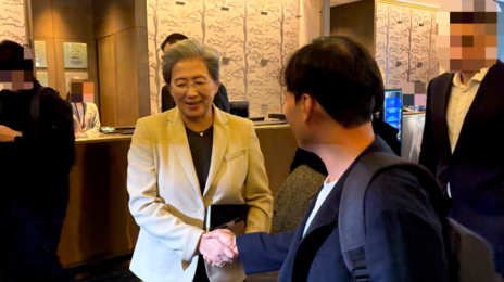 리사 수, 김성훈 업스테이지 대표와 만났다…AMD 최신 GPU 공급 약속