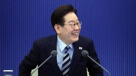 李지지율 67% 최고치…민주당 46%-국힘 20%