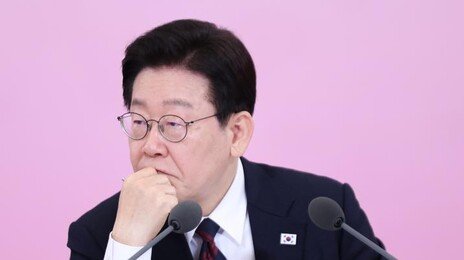 李 “기간제 2년 되면 정규직 전환, 말은 좋은데 되레 장애”