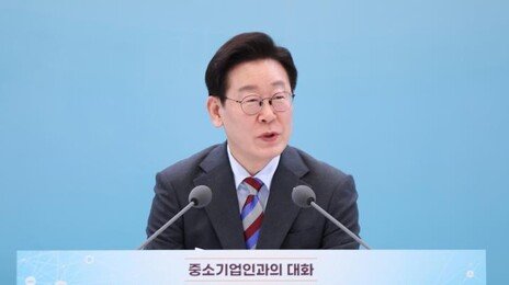 李대통령 “우리 경제 어려워” 트럼프 “좋은 기업 많은데 그럴리가”