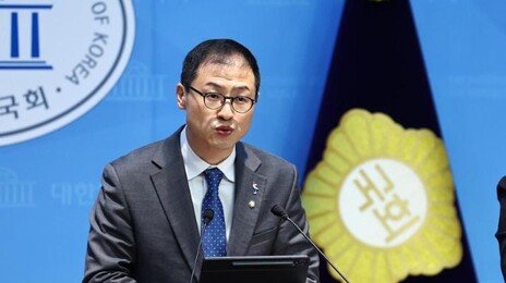 與 울산시장 최종후보에 김상욱…과반득표로 결선 없어
