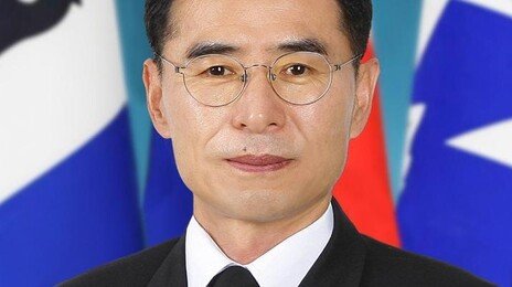 해군참모총장에 김경률 내정… ‘계엄 연루’ 前총장 사임 19일만