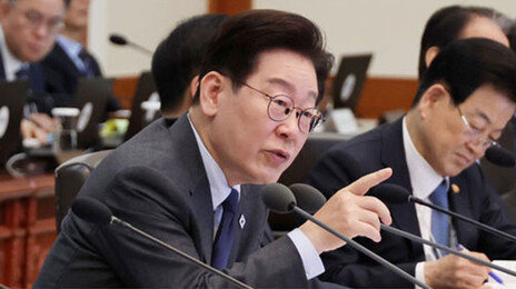 李 “부동산 투기 근절, 0.1%의 물샐 틈도 없어야”