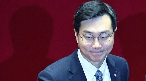 경찰, 장경태 의원 준강제추행·2차 가해 혐의 검찰 송치