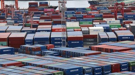 ‘반도체 호조’ 2월 산업생산 2.5%·설비투자 13.5%↑…소비는 보합