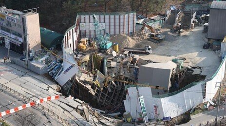 신안산선 터널 붕괴는 ‘인재’…하중 2.5배 작게 계산-지반 파악도 안해