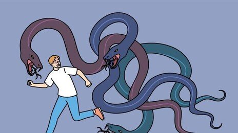 “꿈속에 나타난 뱀이 내 목을 ‘콱’”…흉몽이라 나왔는데 복권 1등 행운