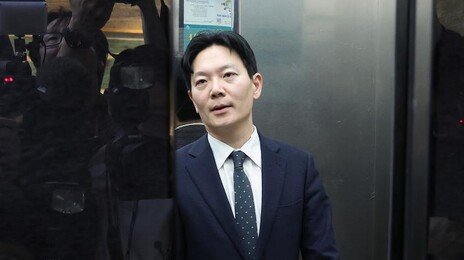 법무부, ‘대북송금 진술 회유’ 의혹 박상용 검사 직무정지