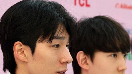 황대헌 “임효준 사과뒤 확인서 서명 요구…진정성 의문” 주장