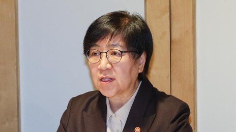 복지장관 “수액제 포장재 향후 3개월간 수급 차질 없도록 조치”