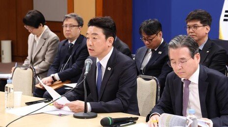 ‘UAE 2400만배럴 확보’ 강훈식, 카자흐-오만-사우디에 특사로
