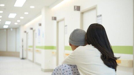 가정 호스피스 이용시 암 환자 생애 말기 진료비 49%까지 낮춰