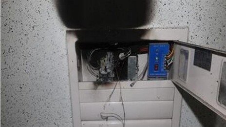 12층짜리 오피스텔 층마다 올라가며 복도에 불…“부모와 다퉈서”