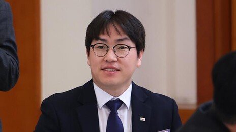 부산 북갑 출마 거론 하정우 “결정권 있다면 청와대 남을것”