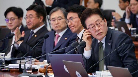 李 “‘새벽종이 울렸네’ 관광 새마을운동 해보면 어떤가”