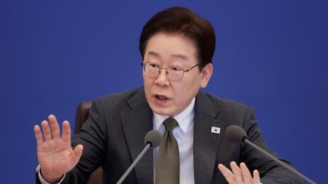 ‘충주맨’도 놀란 여수 섬박람회 부실준비…李 “중앙정부가 지원”