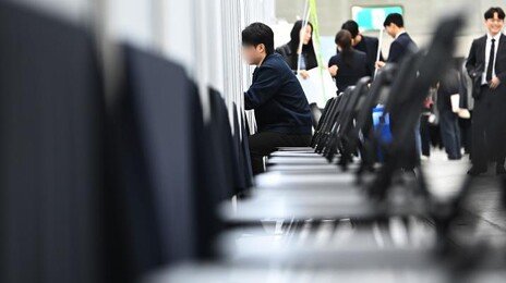 3월 취업자 20만6000명↑…두 달 연속 20만명대 증가폭
