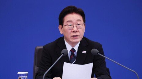 靑 “李, ‘호르무즈 화상회의’ 참석 긍정 검토…연대 메시지 가능성”