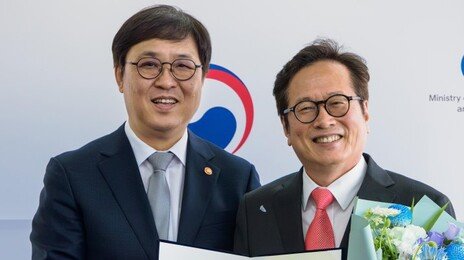 ‘李와 떡볶이 먹방’ 황교익, 문화관광연구원장 임명