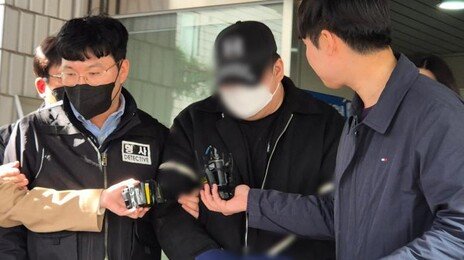 ‘3살 학대 사망’ 부모 휴대폰서 폭행·학대 정황 확인…친부 구속 송치