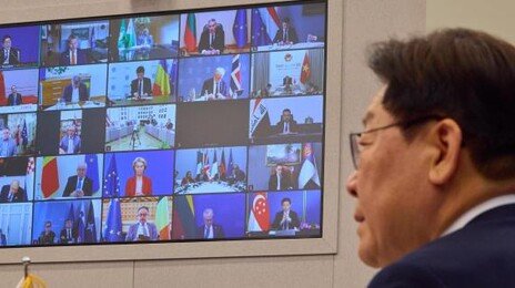 49개국 정상 ‘호르무즈 화상 회의’… 李 “항행 자유에 실질적 기여할것”