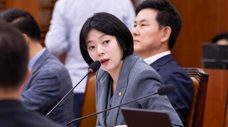 배현진, 방미 장동혁 사진 SNS서 공유…“돌아오면 본인 거취 잘 고민하길”