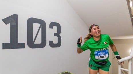 하늘 향해 달리는 짜릿한 도전!…‘2026 롯데월드타워 스카이런’