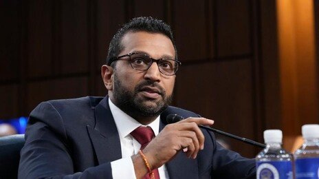“美 FBI 수장 툭하면 만취하고 결근”…전쟁중 기강 해이 논란