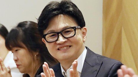 한동훈, 로펌 변호사로 등록…주민 소통 염두에?
