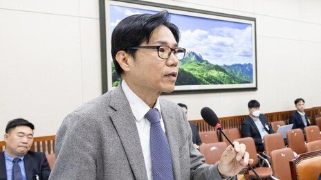 국민 78% “탄소 조기 감축”에…“산업계 외면한 불공정 설문” 반발