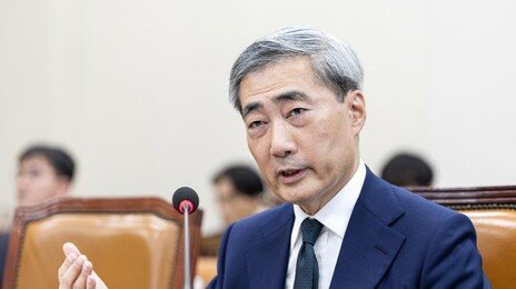 李, 신현송 한은 총재 임명안 재가…내일 취임