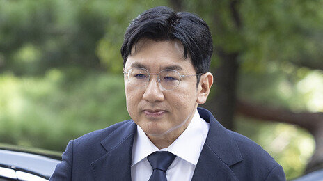 경찰 ‘부정거래 의혹’ 방시혁 하이브 의장 구속영장 신청