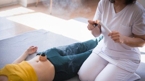“90%가 청년 손님?”…요즘 2030 쑥뜸방으로 퇴근한다