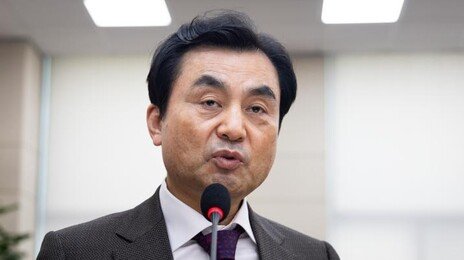 ‘브런슨 항의’ 사실 아니라는 안규백 “포괄적 사항은 논의”