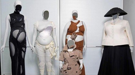 “44사이즈 뼈말라 기준 깼다”…임산부·장애인 마네킹 뉴욕 전시