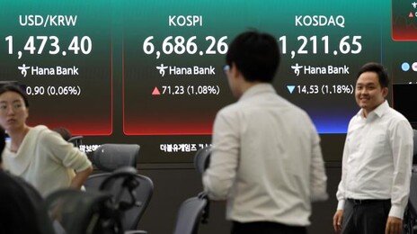 코스피, 사상 첫 6700선 돌파